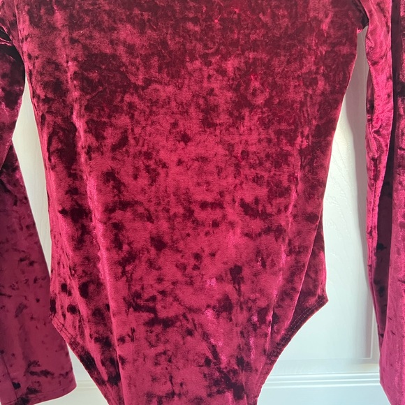 Bozzolo Burgundy Turtle Neck Long Sleeve Bodysuit - Picture 4 of 5